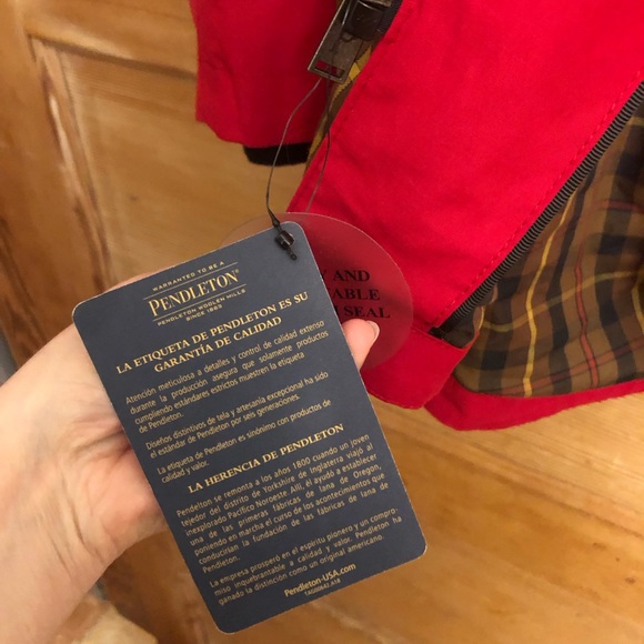 COPY - NWT Pendleton Waterproof Breathable Rain Trail Jacket with Hidden Hood - Picture 8 of 9